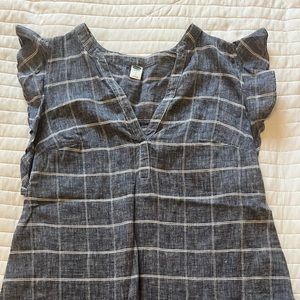 Old navy blouse